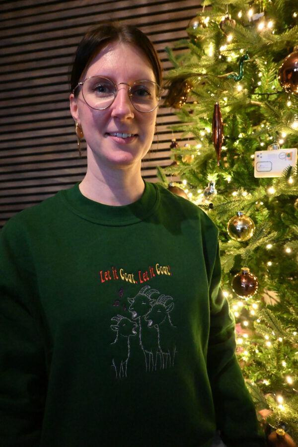 Geitenboerin trui kerst groen let it goat geit kerst